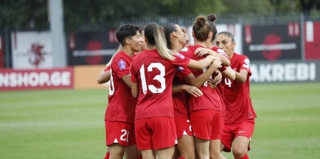 A Milli Kadın Futbol Takımı Lüksemburg’u farklı yendi!