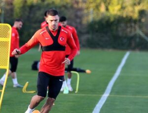 Al Ahli Merih Demiral’ın ameliyat olduğunu açıkladı