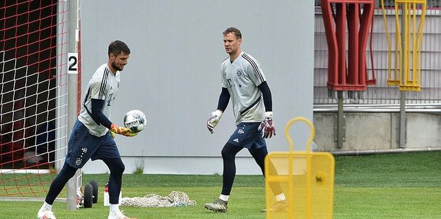 Bayern Münih Manuel Neuer ve Sven Ulreich’ın sözleşmesini uzattı